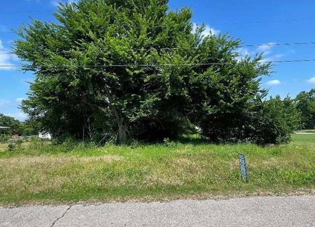 Property at 4700 S Oakwood Ln, Oklahoma City, OK 73150