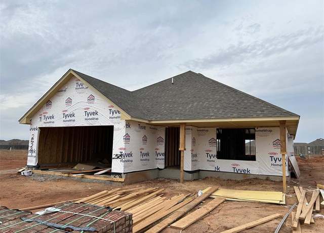 Property at 2529 NW 196th St, Edmond, OK 73012, 4 beds, 2 baths