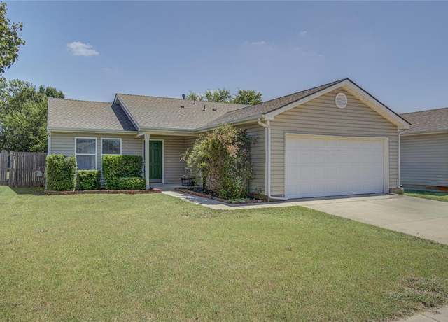 Property at 9228 Snowberry Dr, Oklahoma City, OK 73165, 3 beds, 2 baths