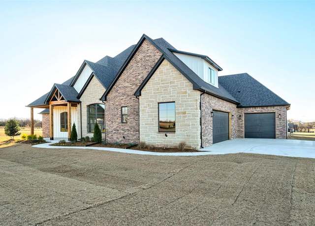Property at 2960 Upper Abby Ct, Blanchard, OK 73010, 4 beds, 3.5 baths