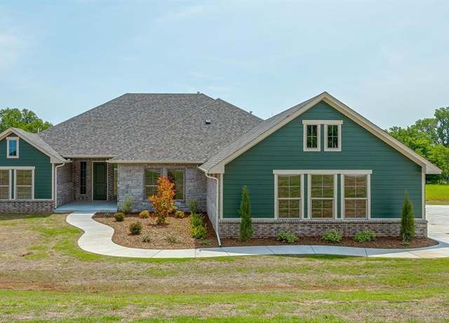 Property at 10200 Gentry Xing, Oklahoma City, OK 73169, 4 beds, 3 baths