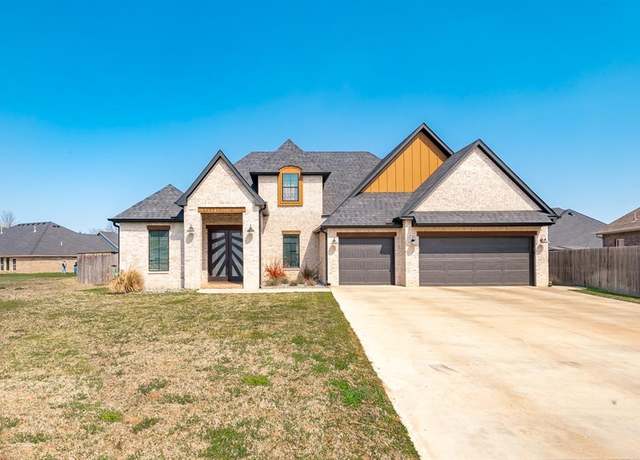Property at 1219 N Adair Ct, Stillwater, OK 74075, 4 beds, 3.5 baths
