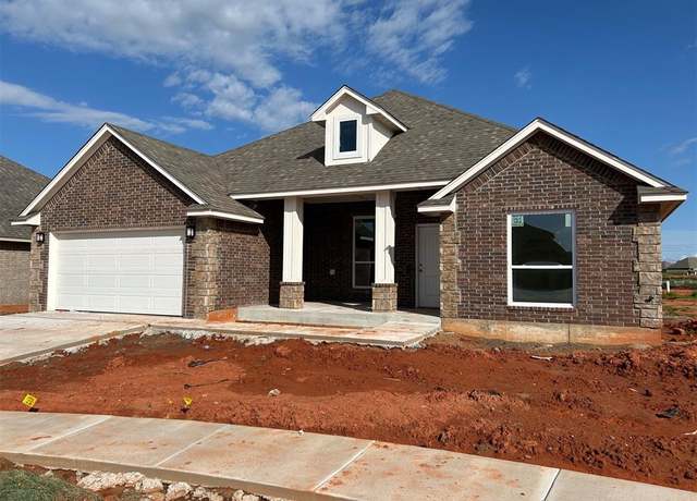 Property at 19600 Denison Ave, Edmond, OK 73012, 4 beds, 2 baths