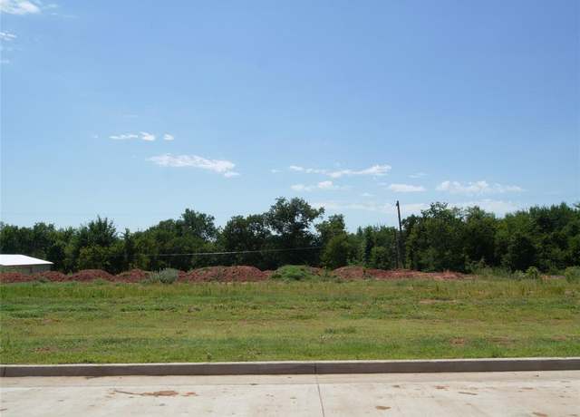 Property at 1525 Cambria Dr, Edmond, OK 73013
