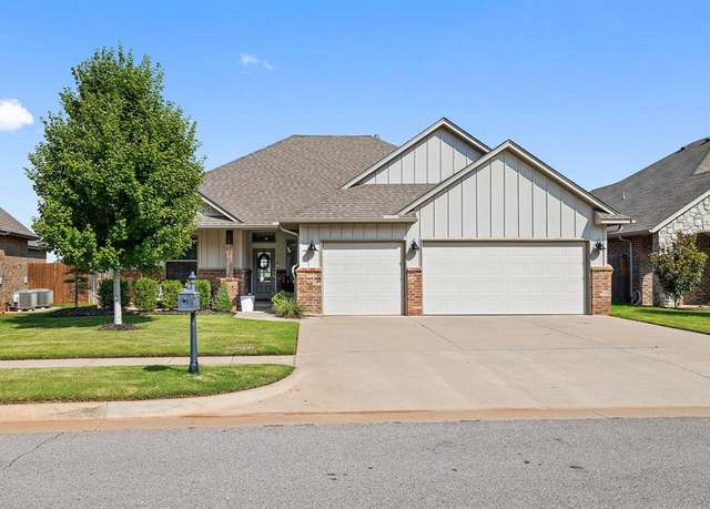 Property at 19113 Windy Way Rd, Edmond, OK 73012, 3 beds, 2 baths
