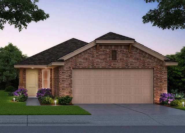 Property at 2921 NW 196th Pl, Edmond, OK 73012, 3 beds, 2 baths