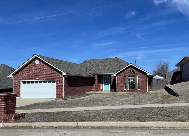 Property at 11619 Elmhurst Dr, Midwest City, OK 73130, 3 beds, 2 baths