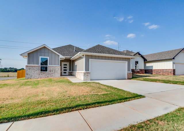Property at 8329 NW 163rd Ter, Oklahoma City, OK 73013, 3 beds, 2 baths