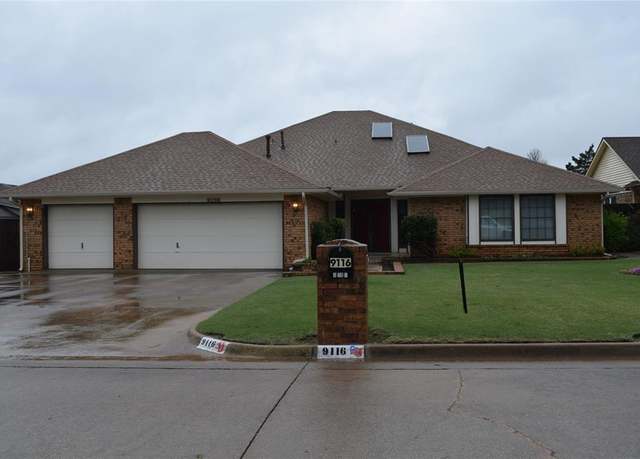 Property at 9116 Oakwood Dr, Midwest City, OK 73130, 3 beds, 2 baths