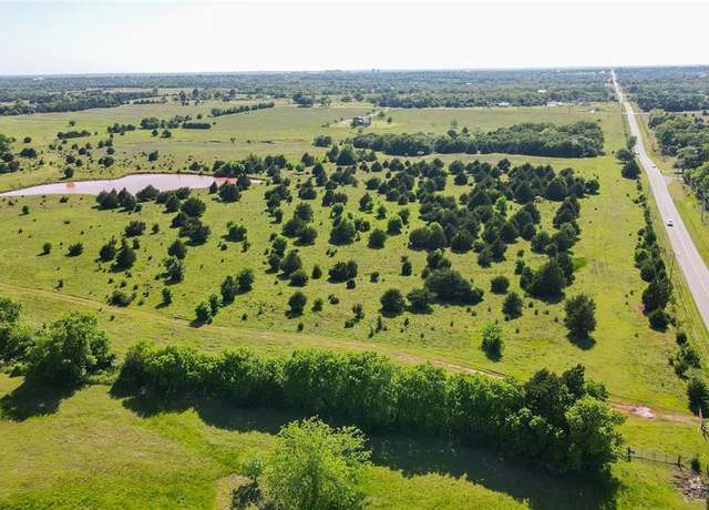 Property at E Robinson St, Norman, OK 73026