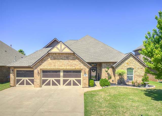 Property at 3909 Montclair Dr, Edmond, OK 73013, 4 beds, 3 baths