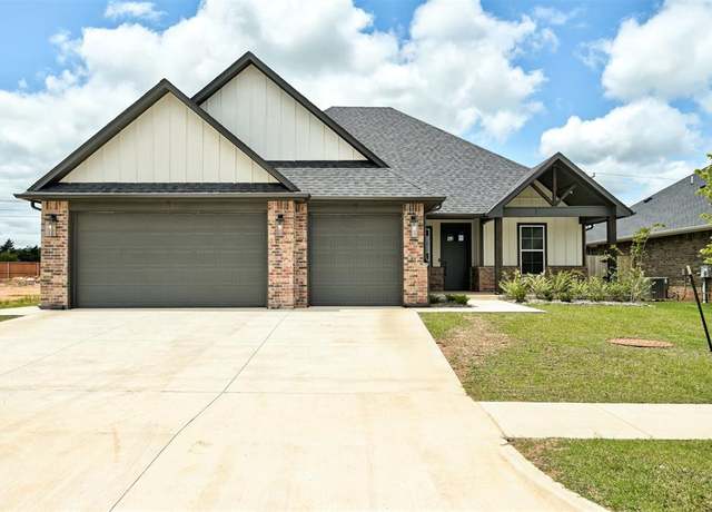 Property at 5105 Grand Canyon Blvd, Mustang, OK 73064, 4 beds, 2 baths