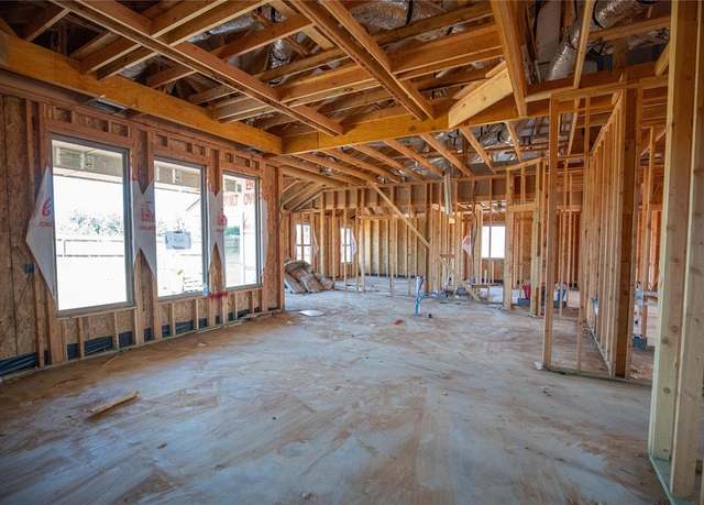 Property at 13001 NE 9th St, Choctaw, OK 73020, 4 beds, 2 baths