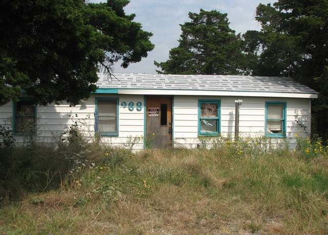 Property at 12101 Echo Ridge St, Hinton, OK 73047, 2 beds, 2 baths