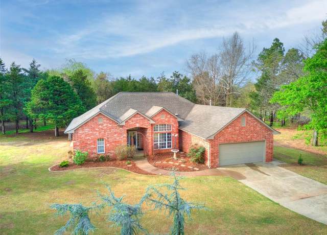 Property at 1504 Shadybrook Dr, Norman, OK 73072, 3 beds, 2 baths