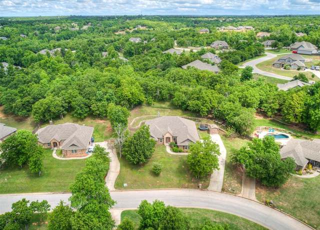 Property at 15101 SE 58th St, Choctaw, OK 73020, 4 beds, 3 baths