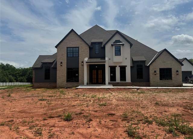 Property at 10316 NE 131 St, Edmond, OK 73049, 4 beds, 4.5 baths
