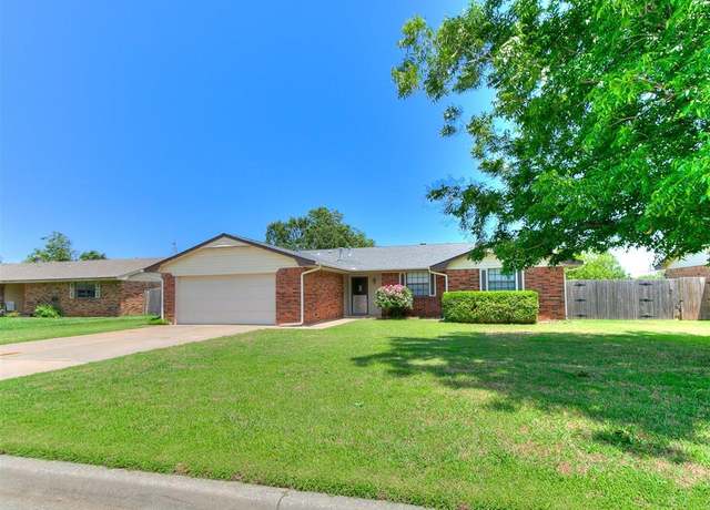 Property at 2807 S Charles Dr, El Reno, OK 73036, 3 beds, 2 baths