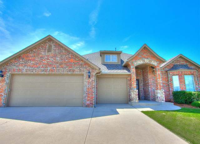 Property at 3312 SE 32nd St, Moore, OK 73165, 3 beds, 2.5 baths