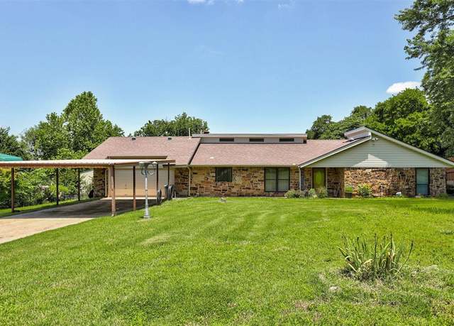 Property at 11129 E Thayer St, Midwest City, OK 73130, 4 beds, 3 baths