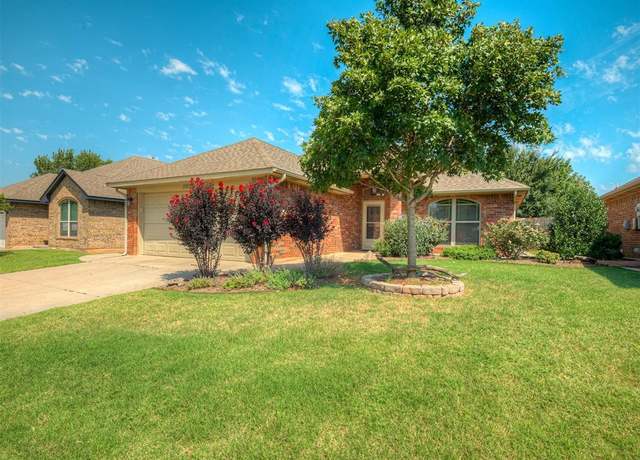 Property at 10621 SW 36th St, Yukon, OK 73099, 3 beds, 2 baths