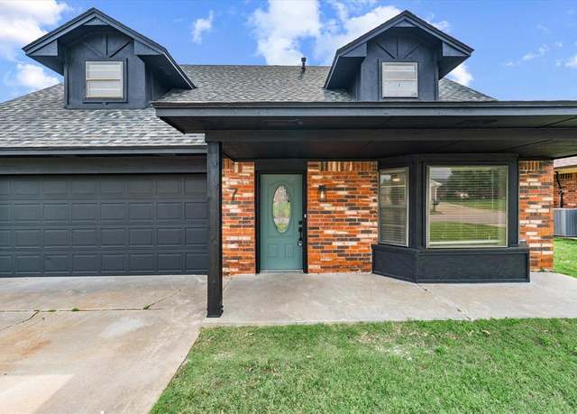 Property at 7 Concord Blvd, Shawnee, OK 74804, 4 beds, 2.5 baths