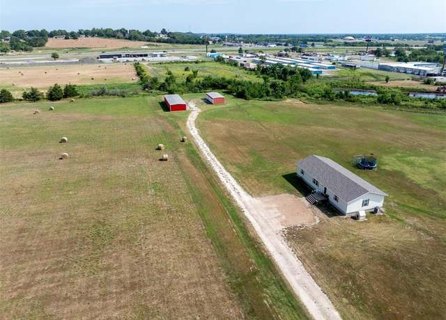 Property at 208 W Hollie St, Okemah, OK 74859, 3 beds, 2 baths