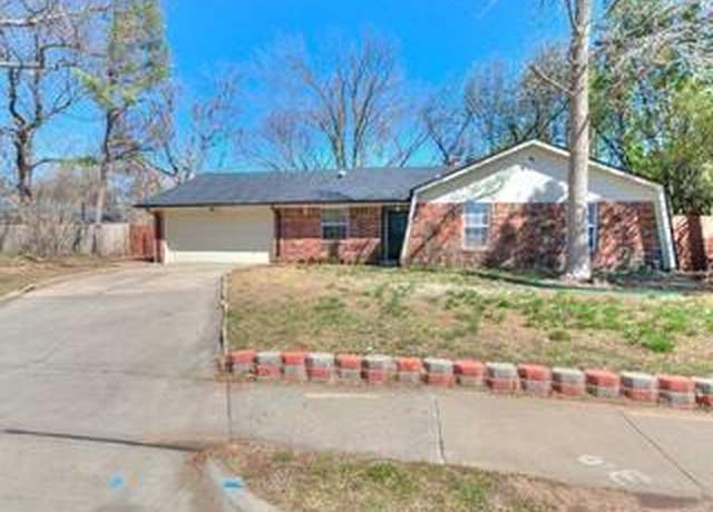 Property at 1407 Barkley St, Norman, OK 73071, 3 beds, 2 baths