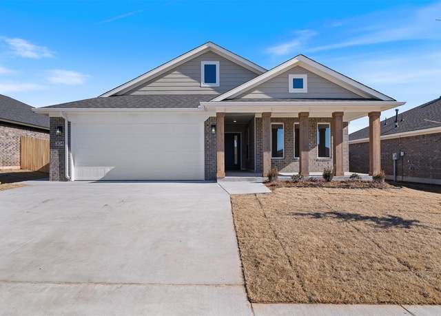 Property at 304 Pergola St, Yukon, OK 73099, 4 beds, 2 baths