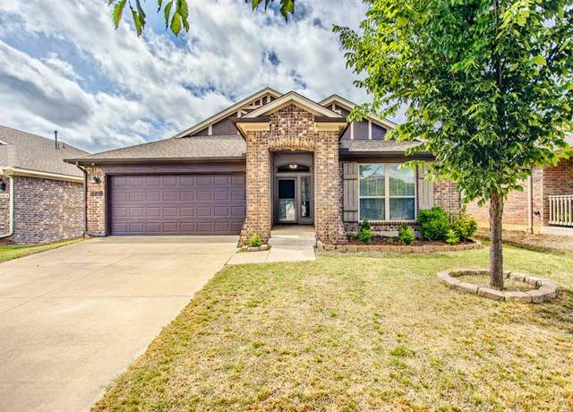 Property at 10408 NW 35th St, Yukon, OK 73099, 3 beds, 2 baths