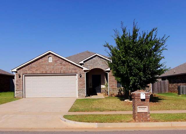 Property at 2705 Crystal Pine Dr, Yukon, OK 73099, 4 beds, 2 baths