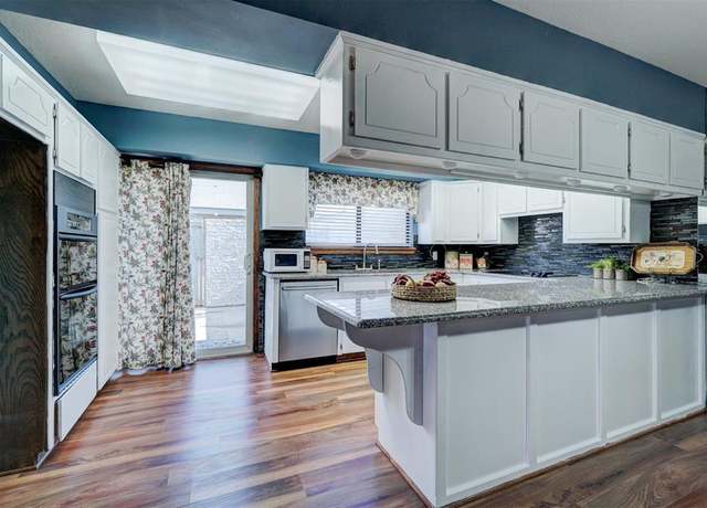 Property at 5835 Hefner Village Ct, Oklahoma City, OK 73162, 3 beds, 2 baths