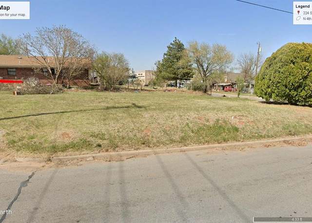 Property at 224 S 2nd St, Clinton, OK 73601