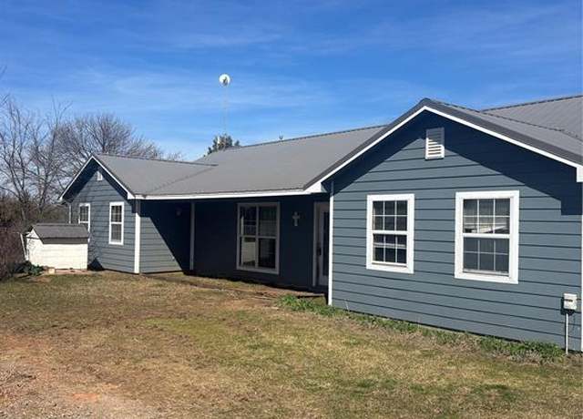 Property at 334538 E 850 Rd, Wellston, OK 74881, 4 beds, 2.5 baths