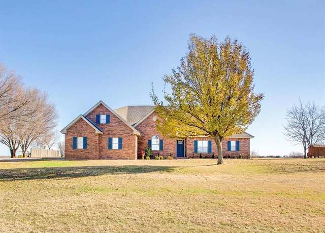 Property at 9217 N Van Buren St, Enid, OK 73703, 4 beds, 3 baths