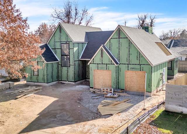 Property at 1826 Drakestone Ave, Nichols Hills, OK 73120, 4 beds, 4.5 baths