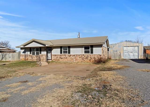 Property at 631 Town East 2nd St, Carnegie, OK 73015, 3 beds, 1 bath