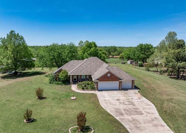 Property at 846 Bob White Rd, Tuttle, OK 73089, 3 beds, 2 baths