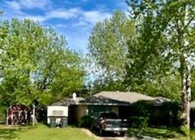 Property at 8 Burk Way, Del City, OK 73115, 4 beds, 2 baths