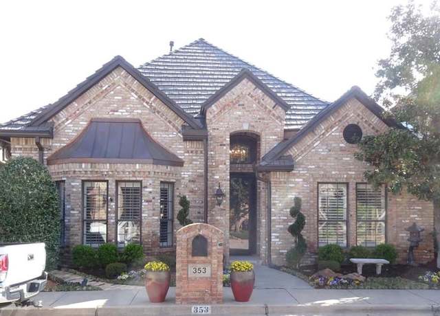 Property at 353 Millbrook Dr, Norman, OK 73072, 2 beds, 2.5 baths