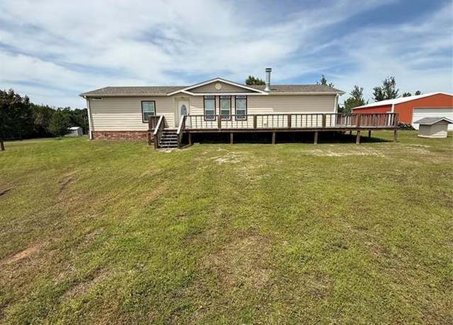 Property at 106 Sundown Ct, Mcloud, OK 74851, 3 beds, 2.5 baths