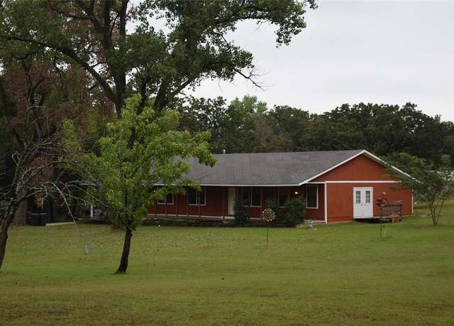 Property at 2203 156th Ave, Norman, OK 73026, 3 beds, 2 baths