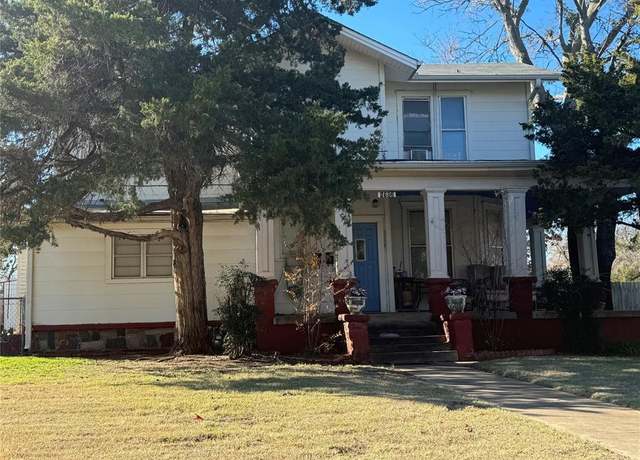 Property at 1702 S 8th St, Chickasha, OK 73018, 5 beds, 5 baths