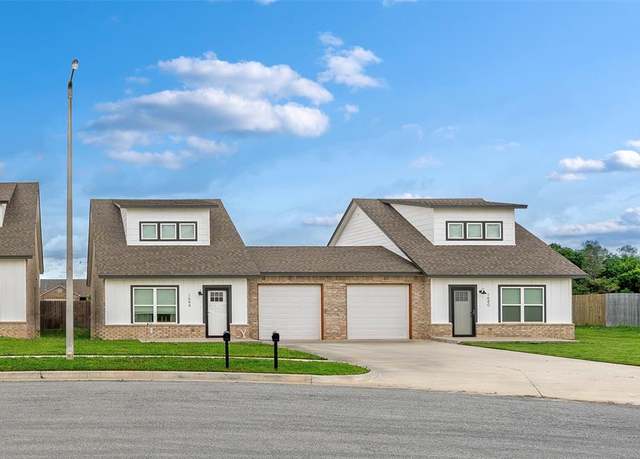 Property at 1640 Comice Dr, Newcastle, OK 73065, 6 beds, 4 baths