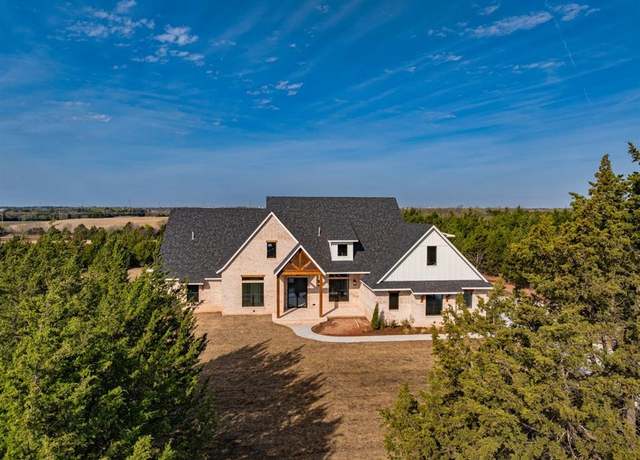 Property at 2108 Quail Creek Dr, Norman, OK 73026, 5 beds, 4 baths
