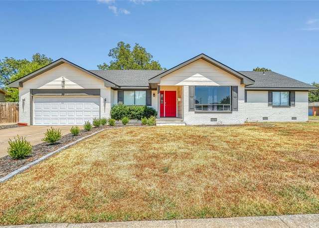 Property at 201 S Cardinal Cir, Altus, OK 73521, 4 beds, 2.5 baths
