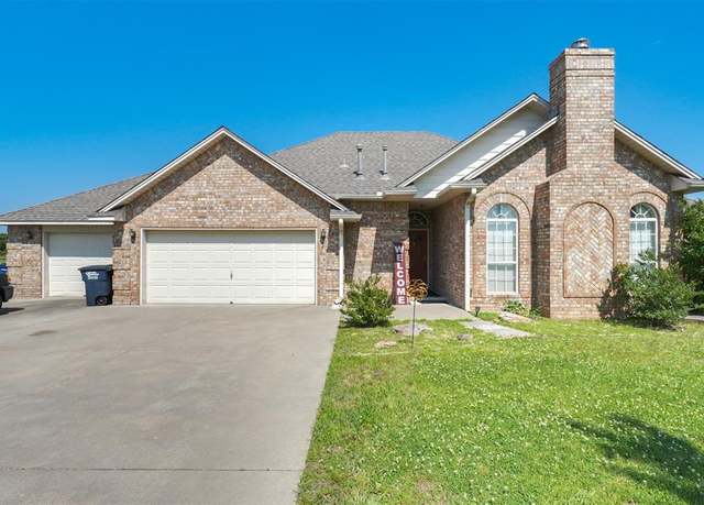 Property at 1811 N Bryan St, Shawnee, OK 74804, 3 beds, 2 baths