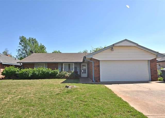 Property at 512 Harward Ct, Edmond, OK 73013, 4 beds, 2 baths