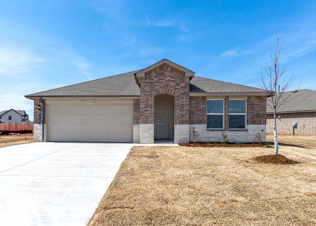 Property at 2933 Firefly Dr, Oklahoma City, OK 73099, 4 beds, 2 baths