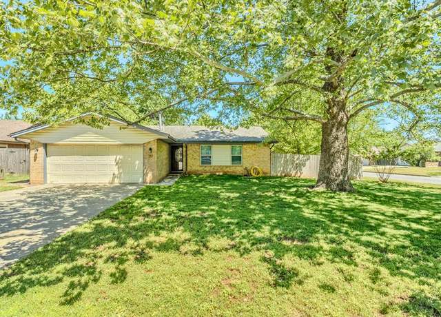 Property at 217 W Apple Branch Way, Mustang, OK 73064, 3 beds, 2 baths
